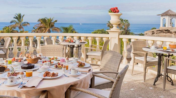 Spanien Tenerife Bahia Duque Breakfast View