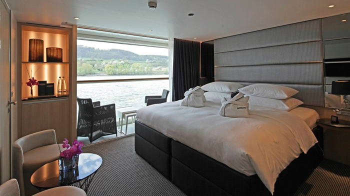 Flodkrydstogt med Scenic Azure - Junior Balcony Suite