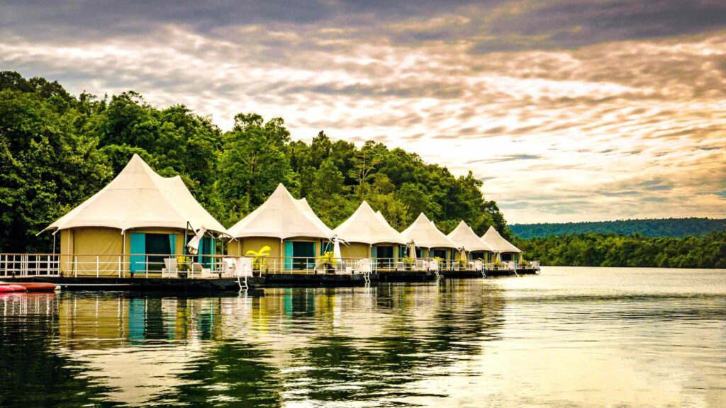 Cambodia, Tatai, 4 Rivers Floating Lodge, Morning View, Flod, Jungle