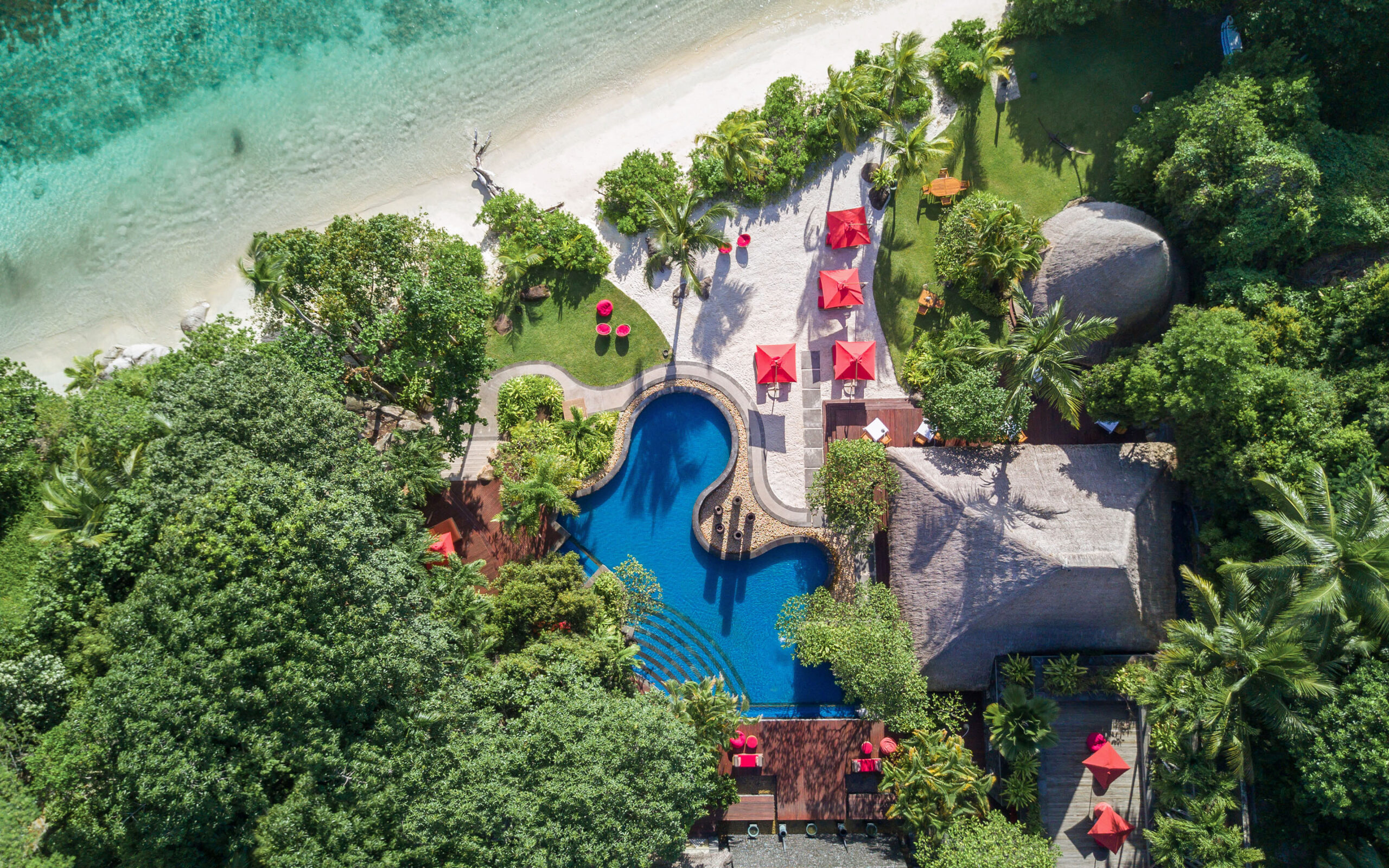 Seychellerne Anantara Maia Swimmingpool Overview