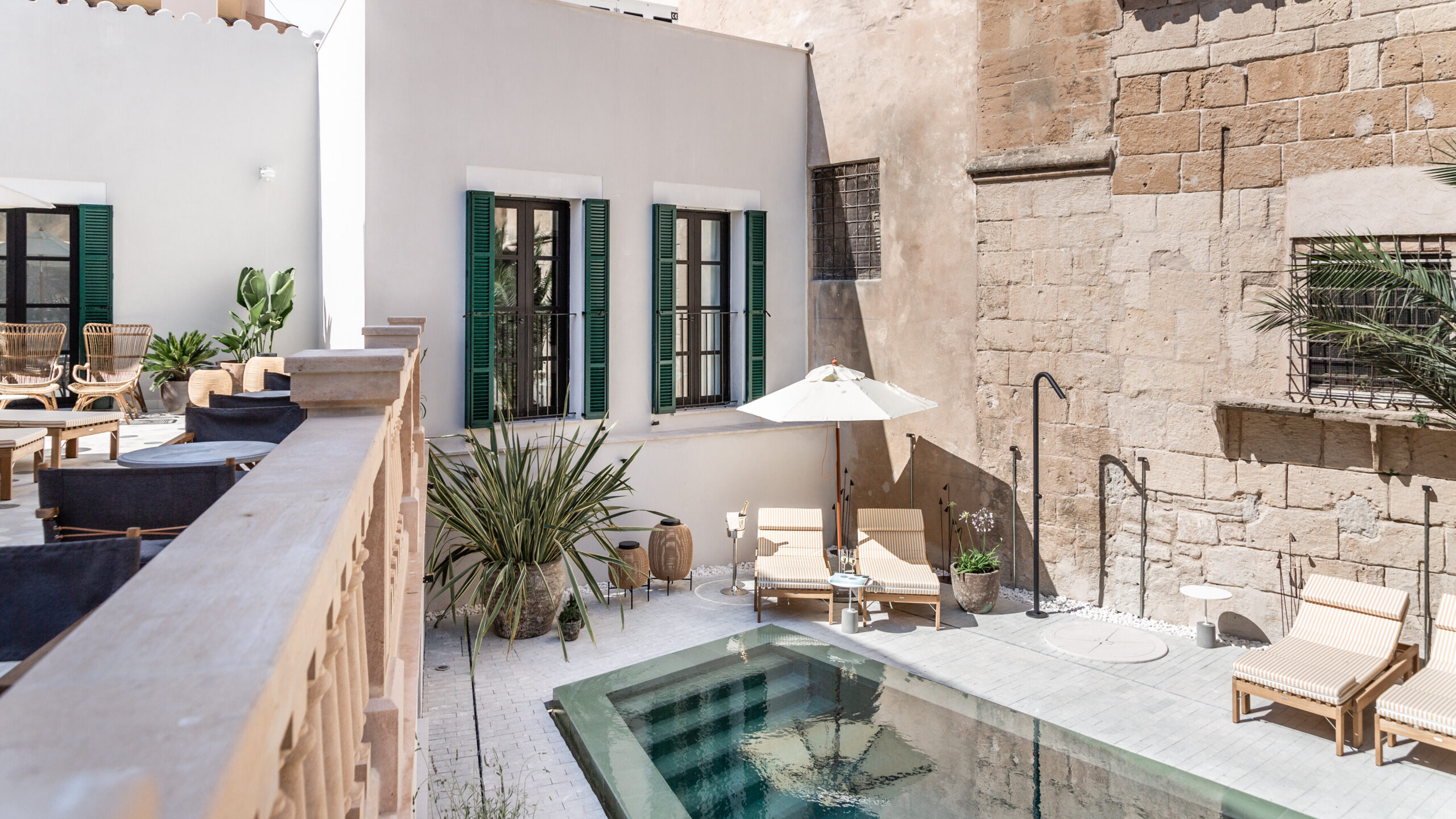 Spanien, Mallorca, Palma, Concepcio by Nobis, Pool og gårdhave