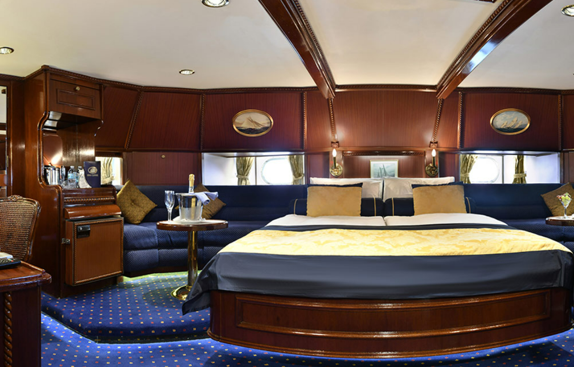 owners cabin star clipper